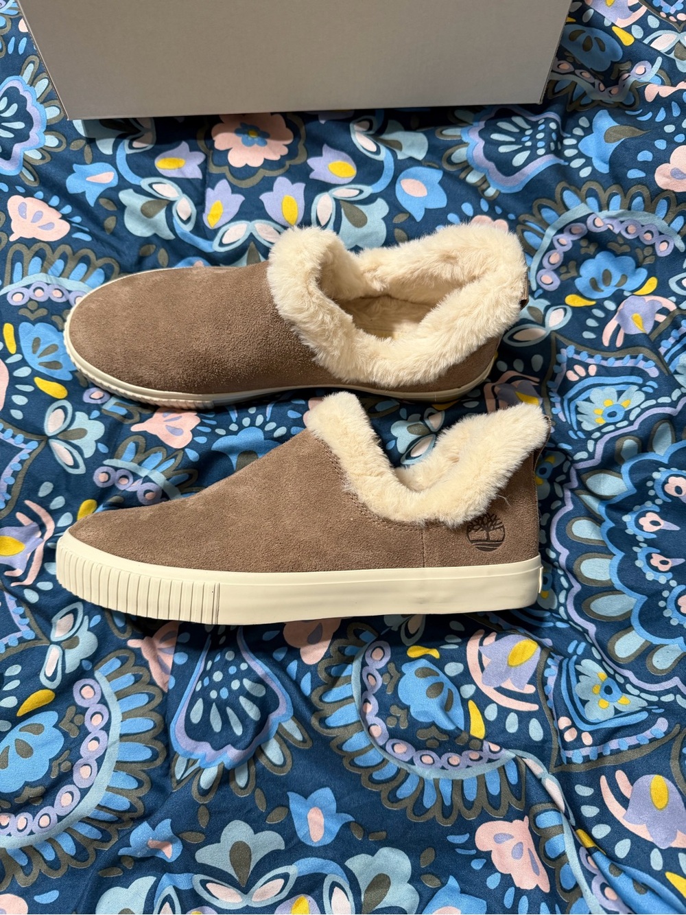 Timberland Skyla Bay Taupe Suede Slip-On Shoe with Box - Picture 4 of 10